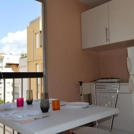 شقة Cap D'agde, 1 Piece, 4 Personnes - Fr-1-249-238